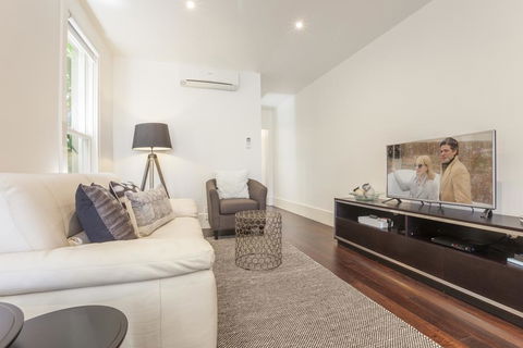 Boutique Stays - South Yarra Lane - e-Seniors 1