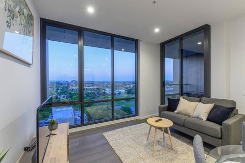 Box Hill Brand New Park View 2 Bedroom Apartment - e-Seniors 2