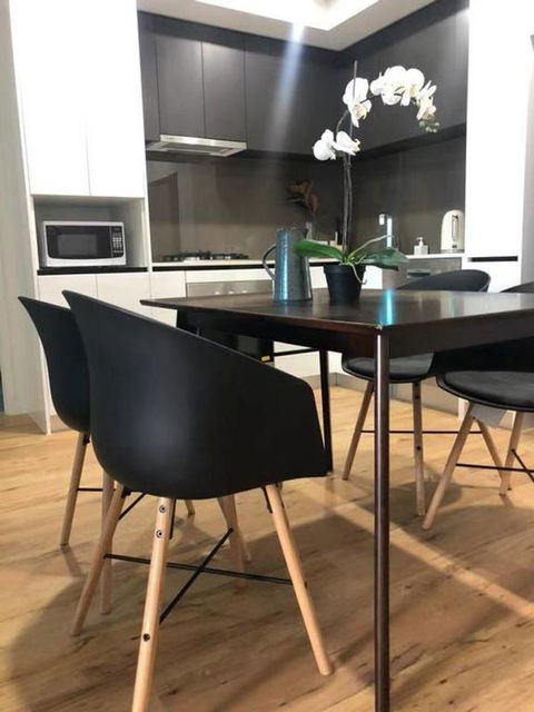 Brand New Stylish & Modern APT In South Brisbane - e-Seniors 3