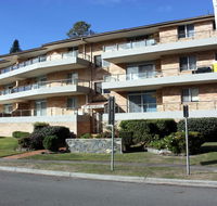 Breakers 8 - Main Beach Location - e-Seniors