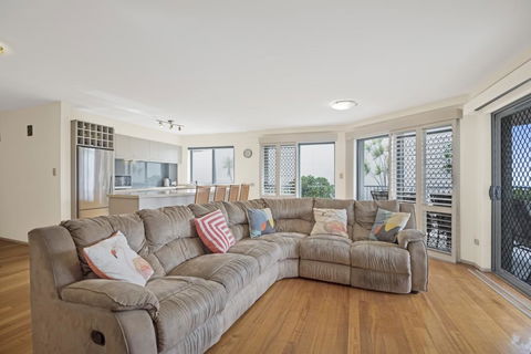 Breakwater Views Apartments - e-Seniors 0