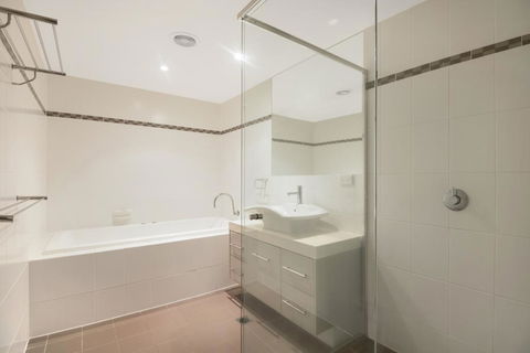 Breakwater Views Apartments - e-Seniors 1
