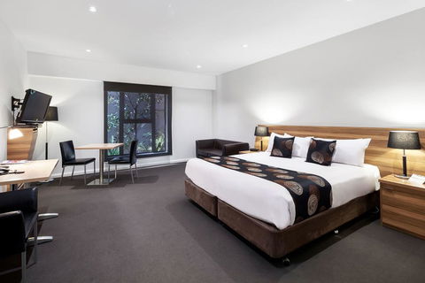 Best Western Plus Ballarat Suites - e-Seniors 1