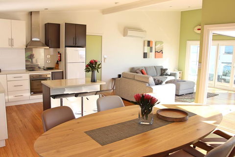 Birubi On Bay Of Fires - e-Seniors 0