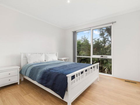 Blairgowrie Hamptons Style - e-Seniors 2