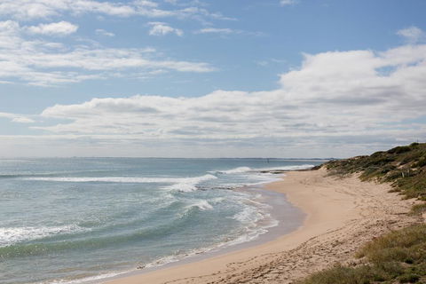 Blue Bay Beach Stay - Mandurah - e-Seniors 2