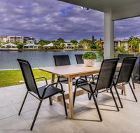 Blue Lagoon Villa B - e-Seniors