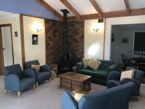 Blue Range Cottage - e-Seniors 2