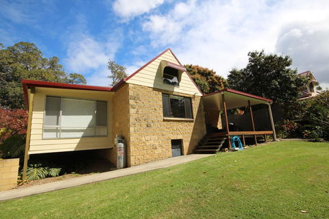 Boambee Hideaway - e-Seniors 1