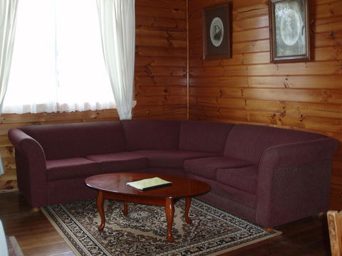 Boat Harbour Garden Cottages - e-Seniors 3