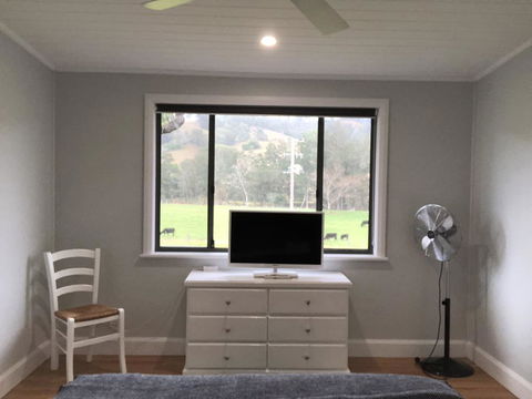Bobby's Country Rental - e-Seniors 3