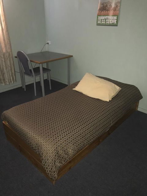 Broken Hill Tourist Lodge - e-Seniors 1