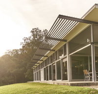 Bundaleer - Architect designed stunning views - e-Seniors