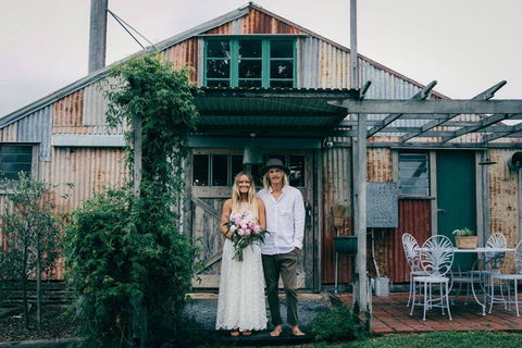 BYRON BAY'S HISTORIC BARNSTAY! - e-Seniors 0