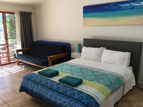 Byron Beach House - e-Seniors 1