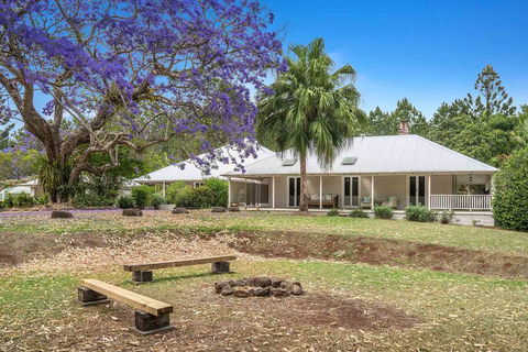 Byron Creek Homestead - e-Seniors 1