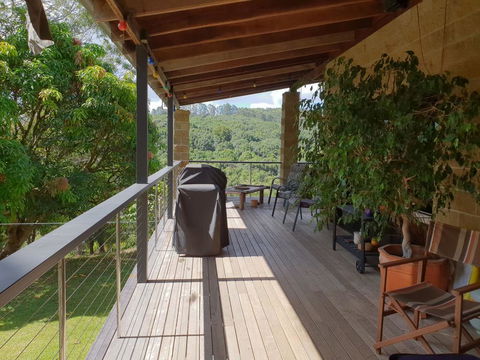 Byron Hinterland Hideaway - e-Seniors 1