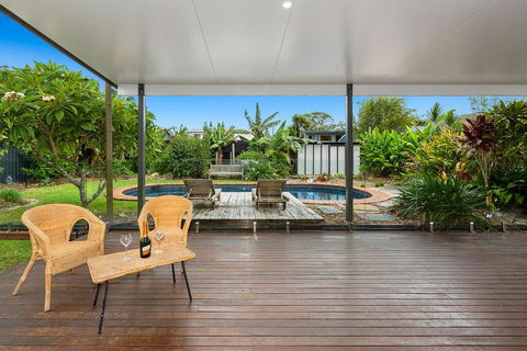 CABARITA BEACH HOUSE 53 - e-Seniors 0