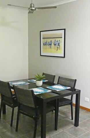 Cable Beach 1 Bed RESORT Apartment Private Wifi - e-Seniors 3