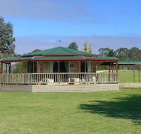 Carolynnes Cottages - e-Seniors