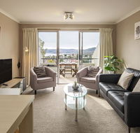 Cascades 18/3 Kurrajong Street - e-Seniors