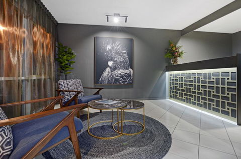 CBD Motor Inn - e-Seniors 1
