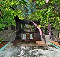 CELADON Holiday House - e-Seniors