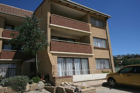Central Park 10/1 Snowy River Avenue - e-Seniors 3