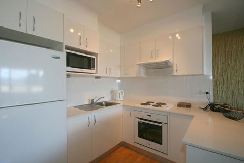 Central Park 10/1 Snowy River Avenue - e-Seniors 2