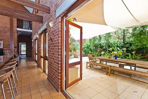Chateau Cottesloe By The Beach - e-Seniors 2