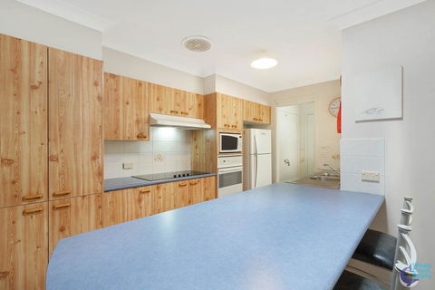 Cherrybush @ Mystery Bay - e-Seniors 2