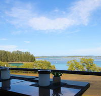 CHILL-OUT LAKESIDE  FORSTER - e-Seniors