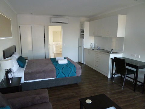 Chinchilla Tourist Park - e-Seniors 0