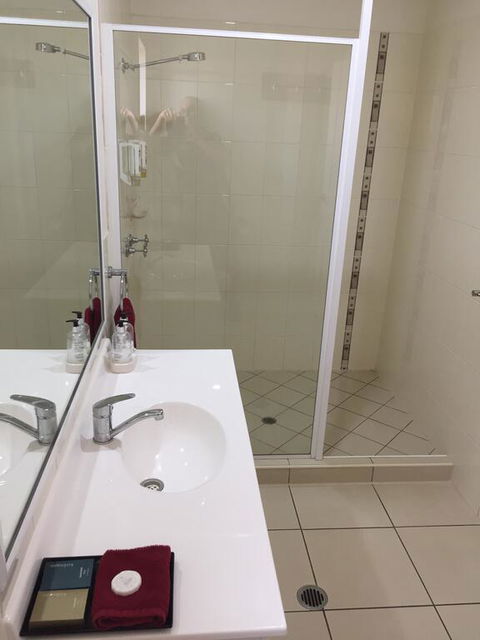 Chinchilla White Gums Motor Inn - e-Seniors 1