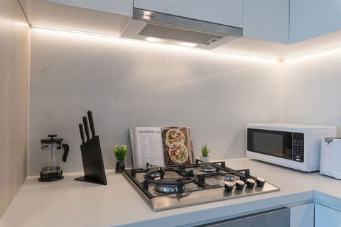 Chloe Serviced Apartment 2 Bedroom Deluxe - e-Seniors 3
