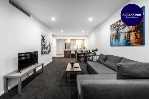 CITY APARTMENT And FREE CITY TOUR BUS NEARBY - e-Seniors 0