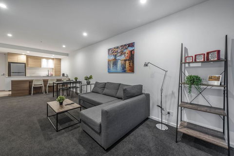 CITY APARTMENT And FREE CITY TOUR BUS NEARBY - e-Seniors 3