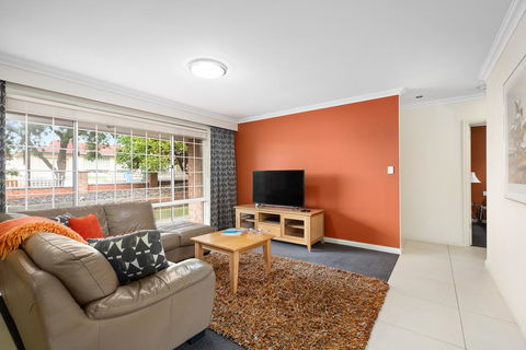 City Two Apartment - e-Seniors 3