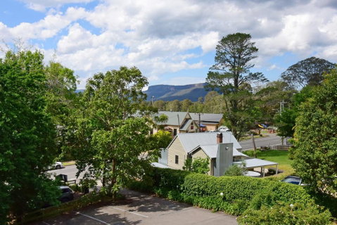 Cloudsong Chalet 1 - Close To The Village Centre! - e-Seniors 1