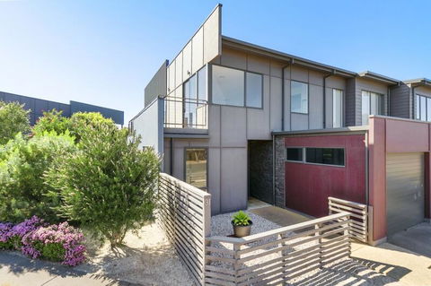 Coast Drive Beach Golf 31 - e-Seniors 2