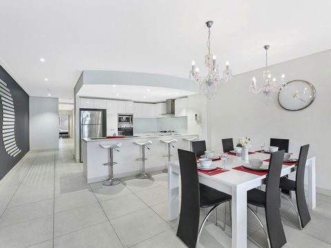Coast Luxury Apartment 21 - e-Seniors 0