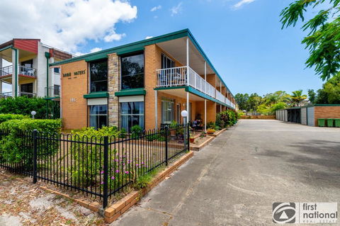 Comfy Ground Floor Unit Opposite Waterfront! Welsby Pde, Bongaree - e-Seniors 0