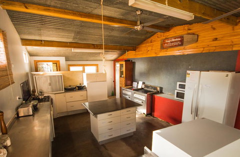 Coodlie Park Farm Retreat - e-Seniors 3