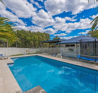 Coolum House Pet Friendly - e-Seniors