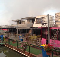 Corroboree Houseboats - e-Seniors