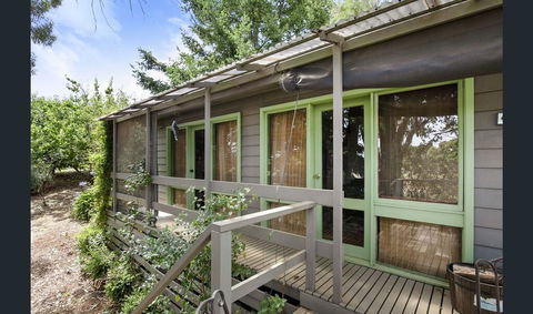 Cozy Stay Cottage - e-Seniors 1