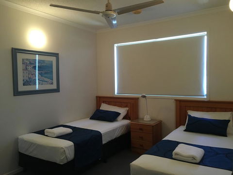 Crystal Waters Picnic Point - e-Seniors 3