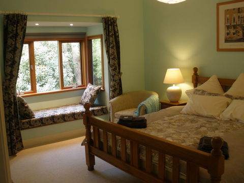Darnell Bed & Breakfast - e-Seniors 2