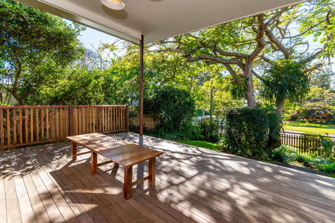 Decked Out For A Fantastic Holiday - (Whole House) Winnett St, Woorim - e-Seniors 3