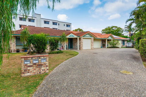Delightful Duplex On Rose Ct, Bongaree - e-Seniors 3